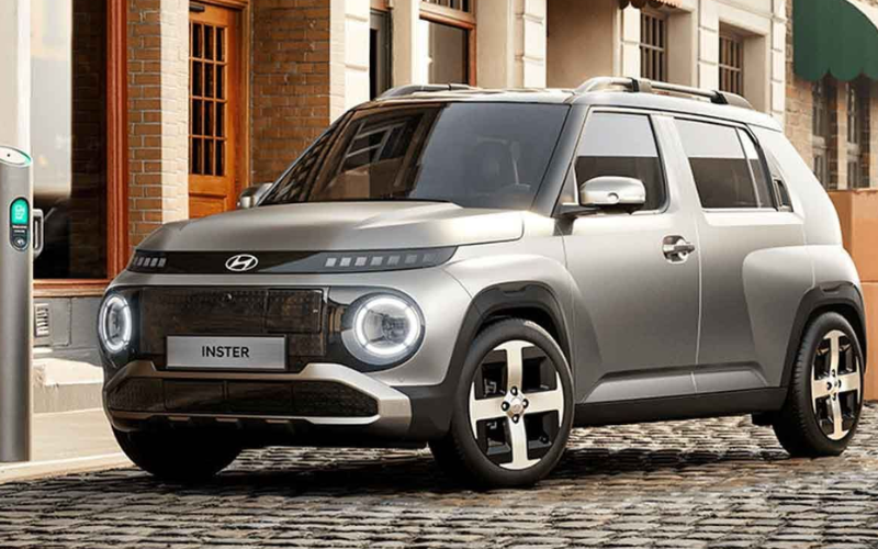 hyundai compact ev images